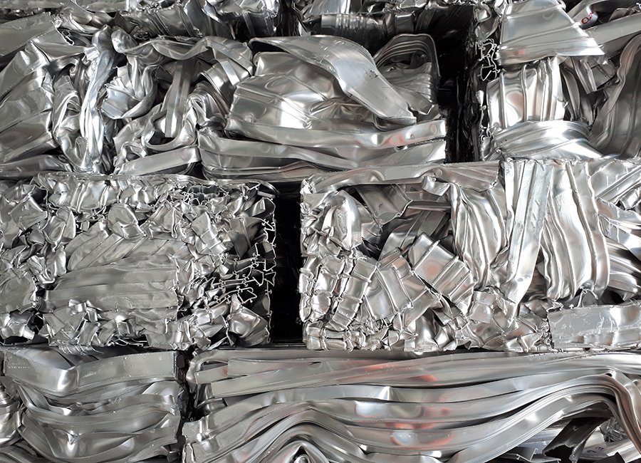 Aluminium scrap bales